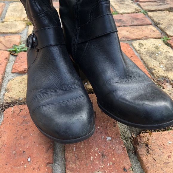 Boots - Picture 5 of 8